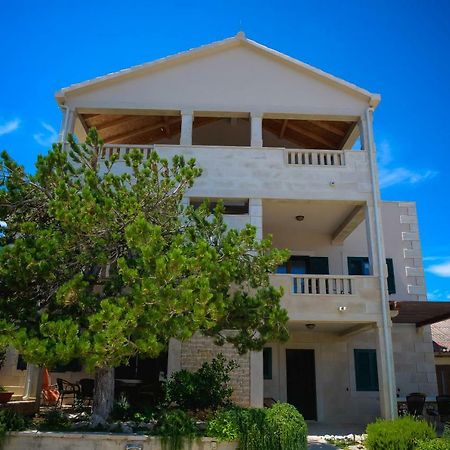 Apartment Markioli Povlja  Kültér fotó
