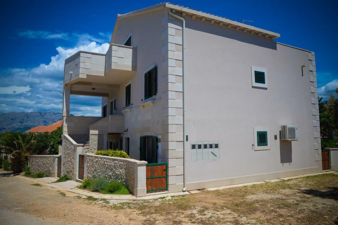 Apartment Markioli Povlja  Kültér fotó