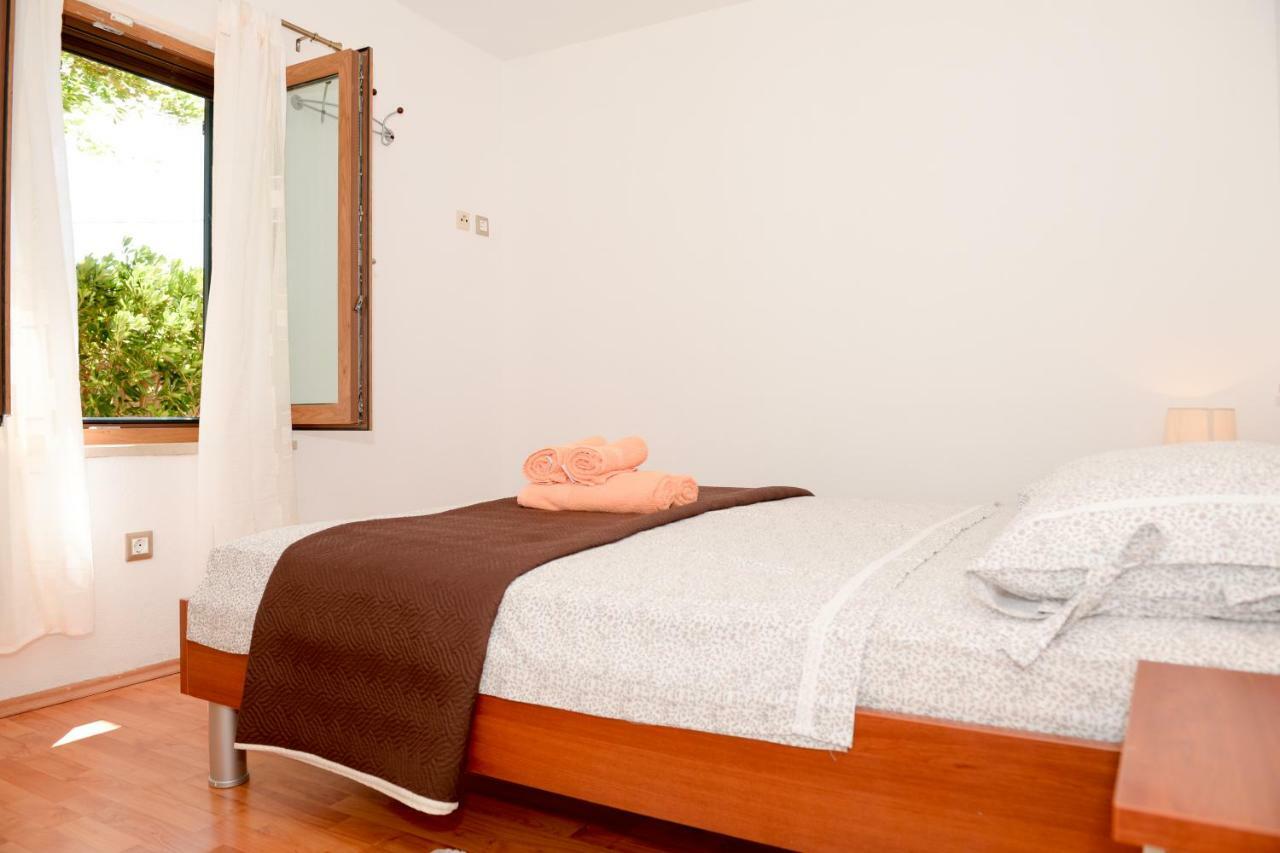 Apartment Markioli Povlja  Kültér fotó