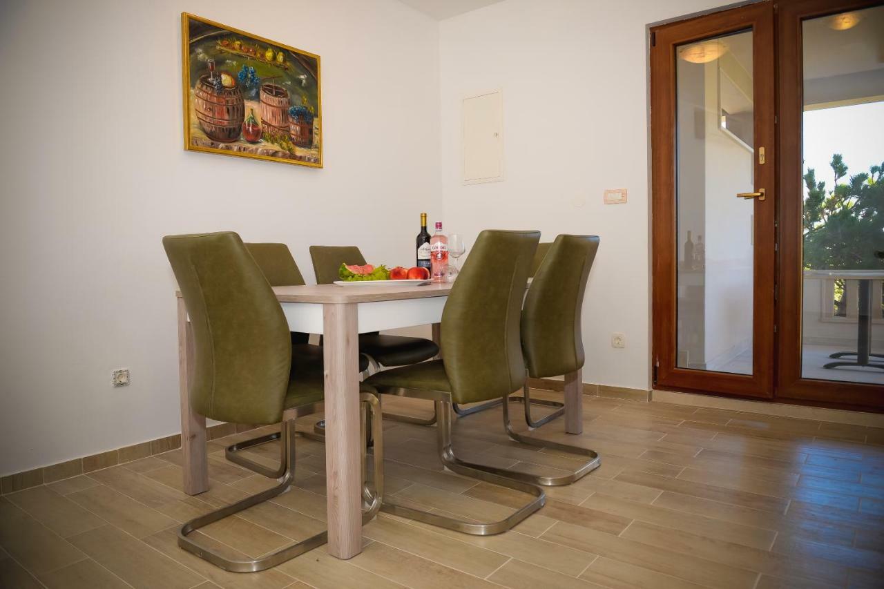 Apartment Markioli Povlja  Kültér fotó